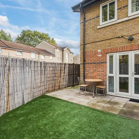 Spacious 4 Bed House Near Greenwich London Exterior photo