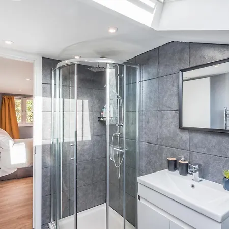 Spacious 4 Bed House Near Greenwich London Exterior photo