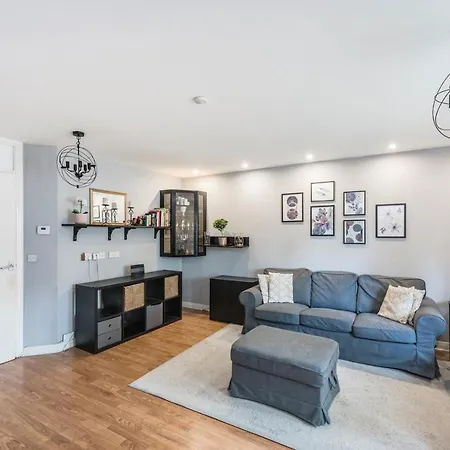 Spacious 4 Bed House Near Greenwich London Exterior photo